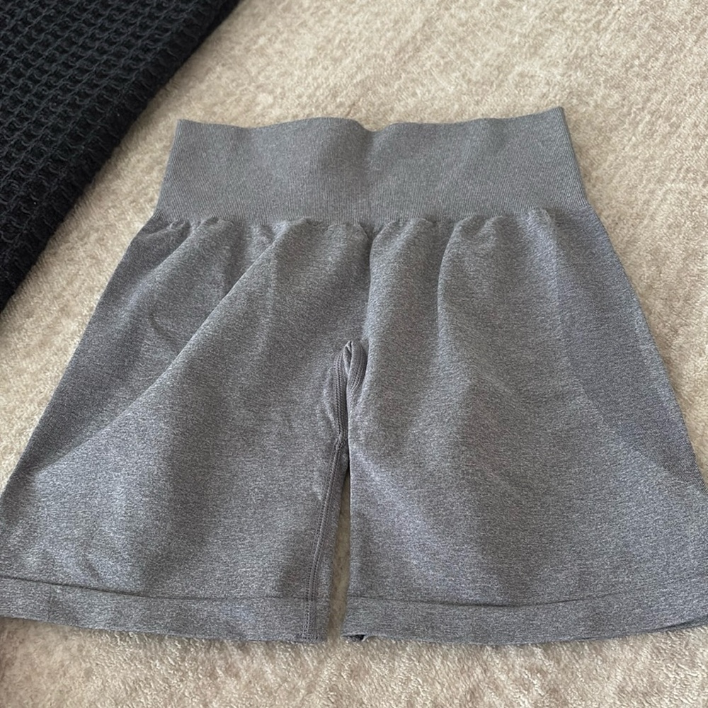 NVGTH SHORTS